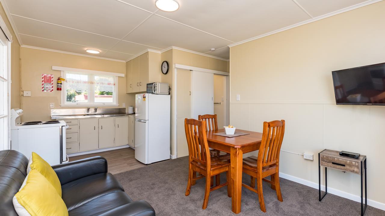 Waitangi Beach Bach 30B מראה חיצוני תמונה